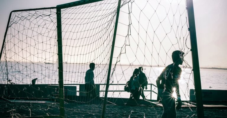 Playing A Great Game Of Soccer: Advice And Strategies