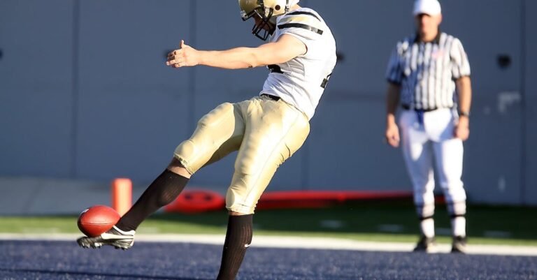 Key Tips For Playing A Better Game Of Football