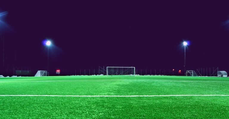 Want To Play Football? Great Tips To Get You Started