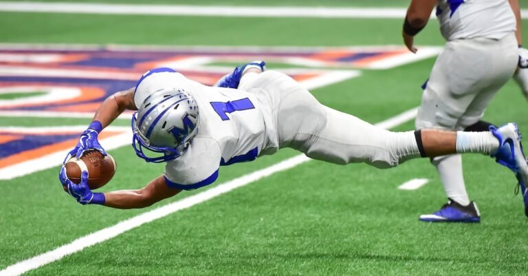 Football Basics: These Tips Will Help You Get It